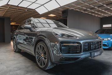 Porsche Cayenne - 3