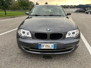 BMW 118 - 6