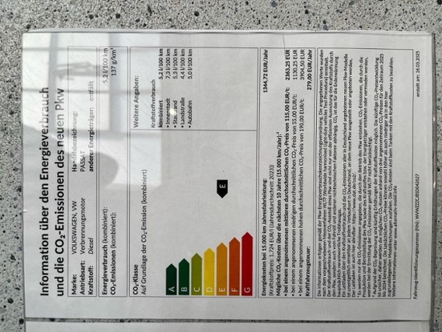 Fahrzeugabbildung Volkswagen Passat 2.0 TDI DSG R-LINE AHK STDHZG