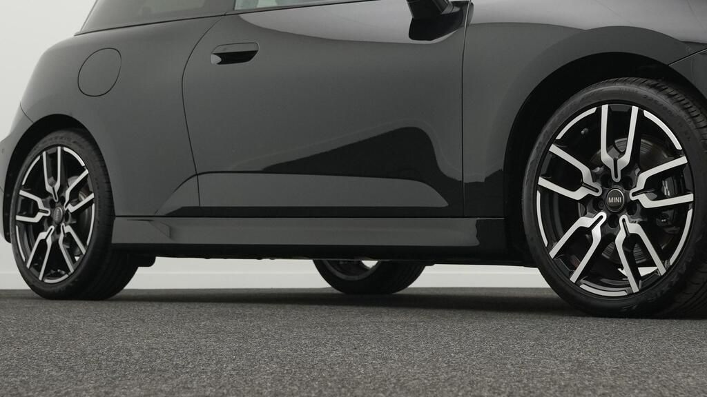 MINI Cooper SE - Bild 24