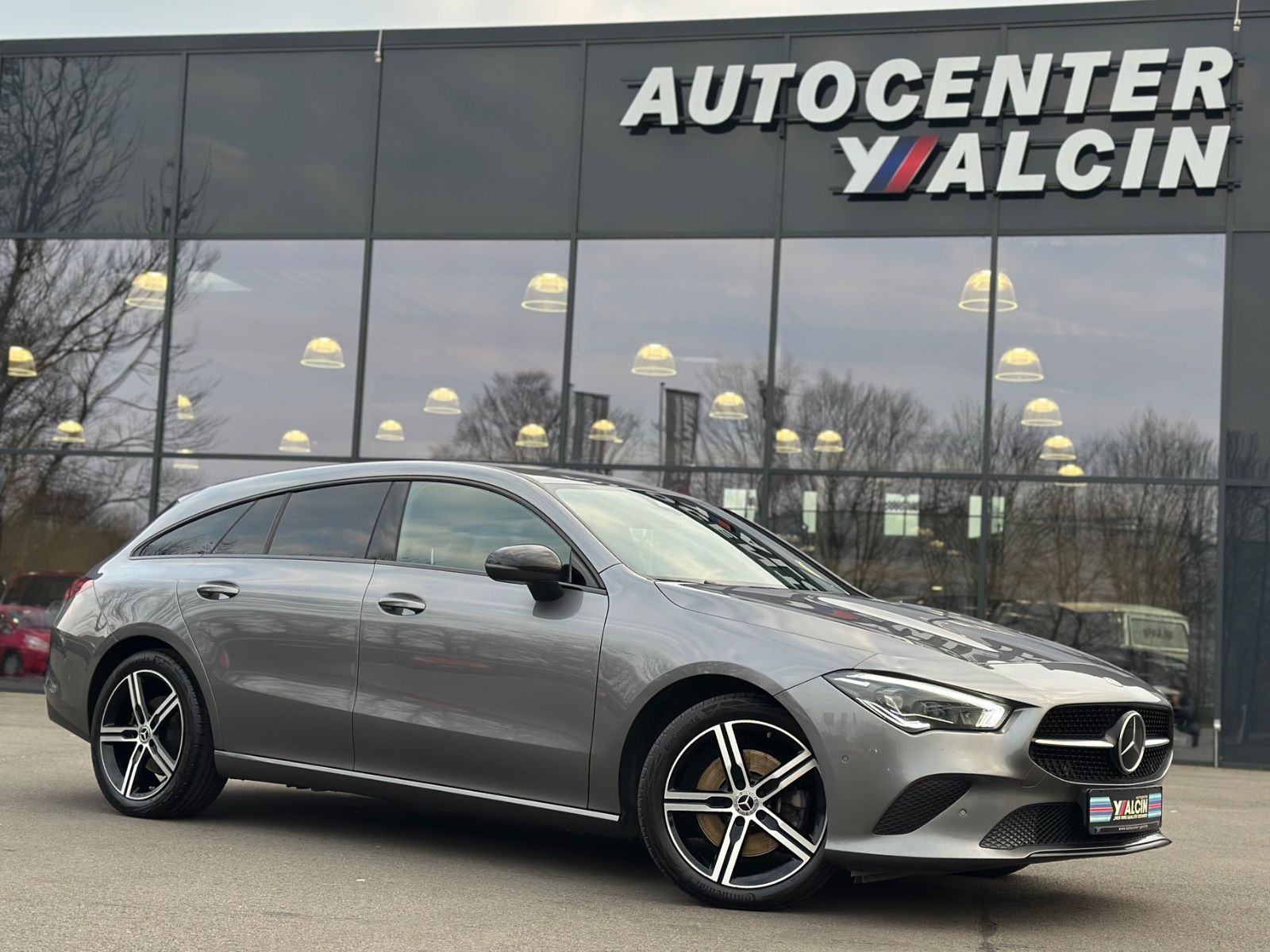 MERCEDES-BENZ CLA 220 Shooting Brake - Gebrauchtwagen in Aurich