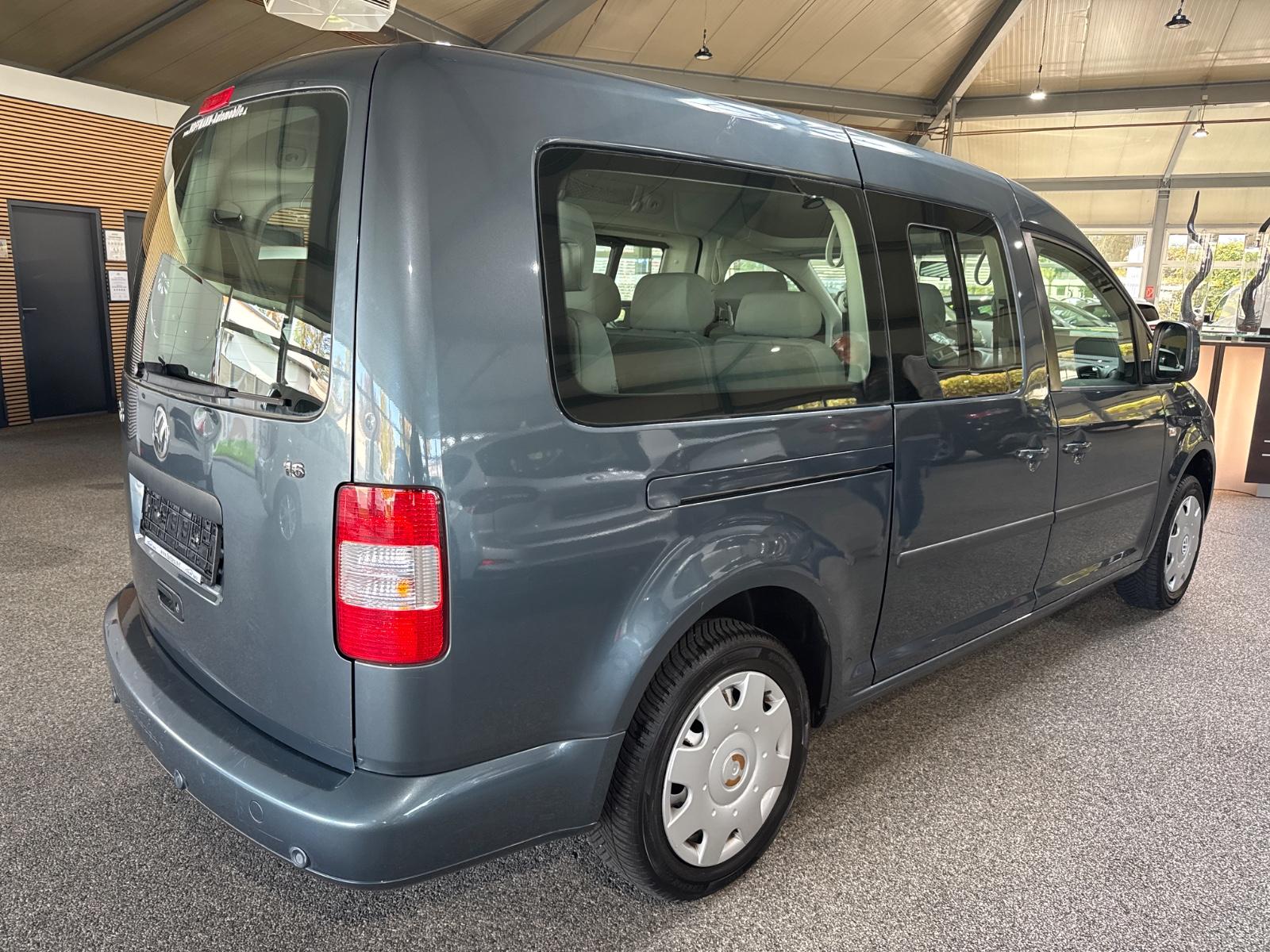 Volkswagen Caddy 1.6i Maxi Life 7SitzerKlimaPDCTüv 11/2027
