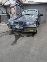 BMW 316i 316i - BMW 316 aus 1993: 316i