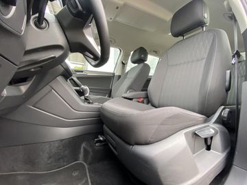 Volkswagen Tiguan Allspace - 9