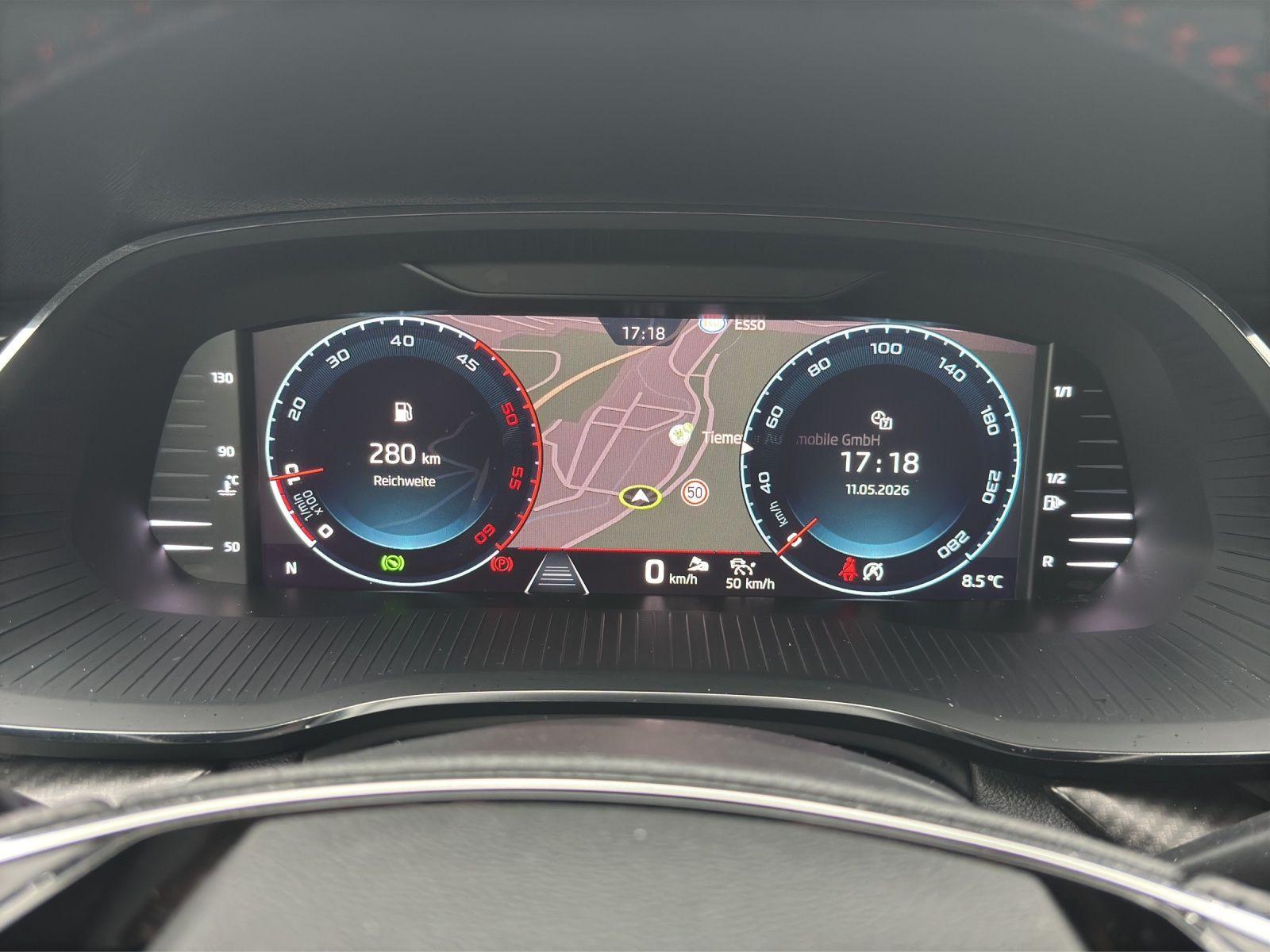 Skoda Octavia Combi 2.0 TDI RS MATRIX HuD AHK KAMERA