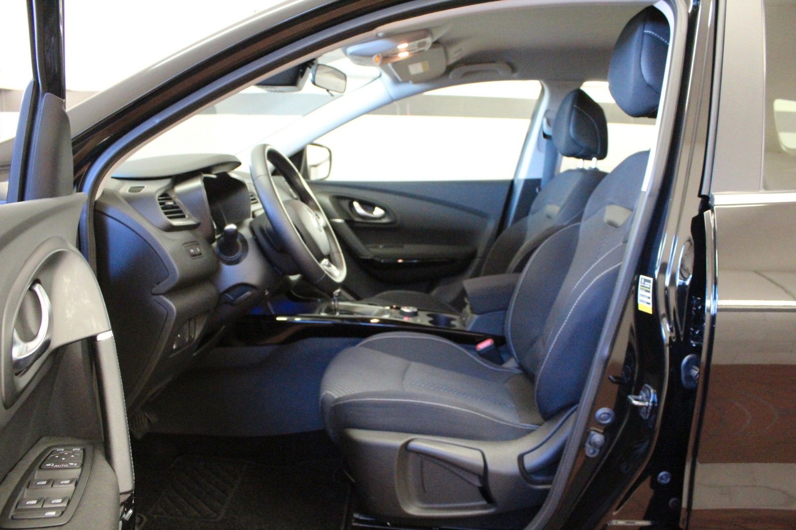 Fahrzeugabbildung Renault Kadjar TCe 140 EDC R-Link*Sitzhzg*AHK