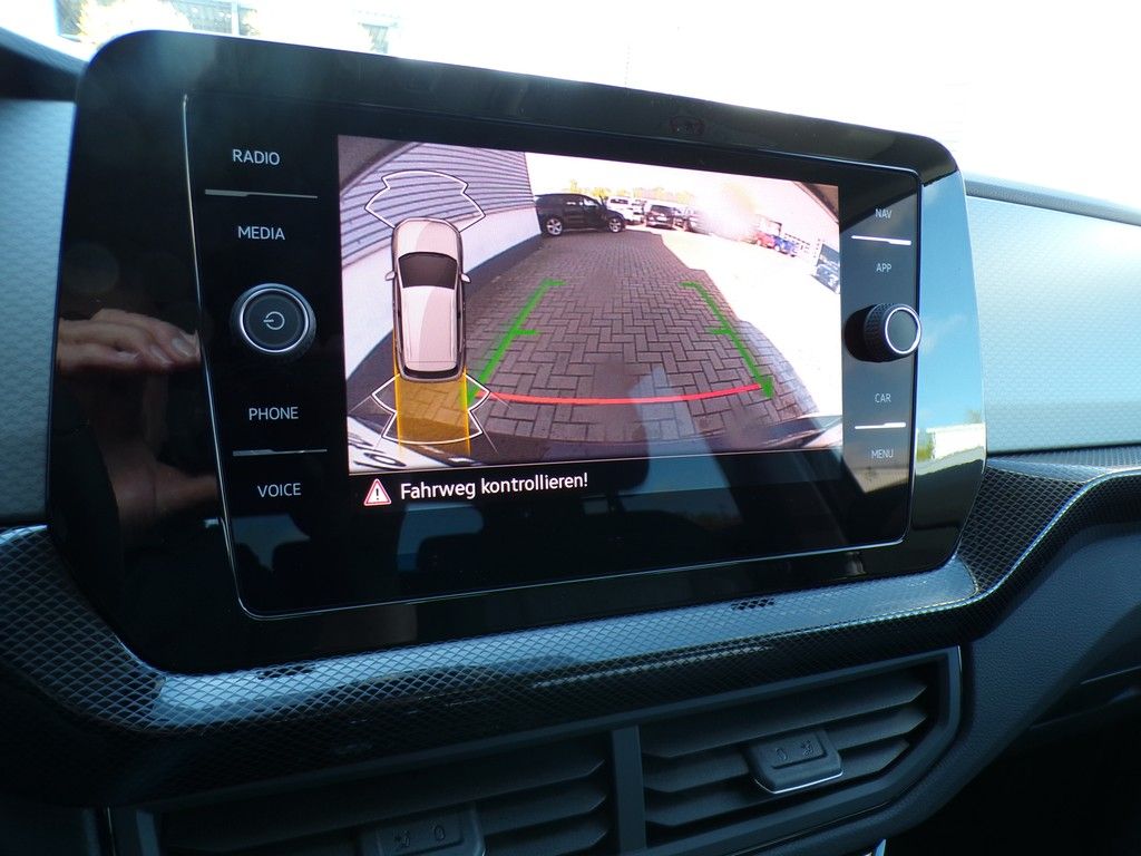 Fahrzeugabbildung Volkswagen T-Cross Life 1.0 TSI 85 kW Life DSG*AHK*RüFaKa*