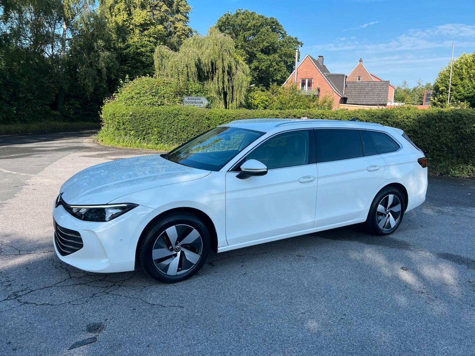 Volkswagen Passat Variant 1.5 eTSI DSG  Business