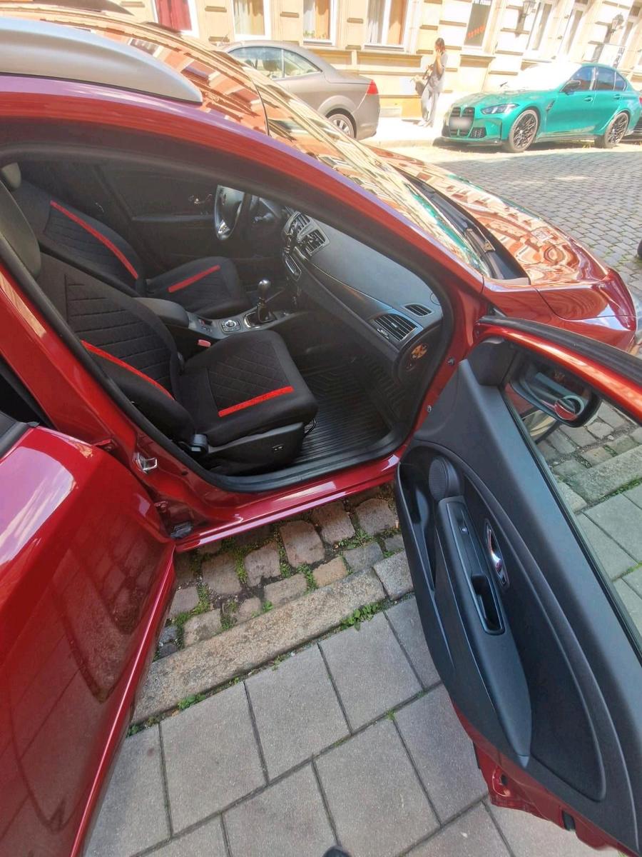 Renault Megane 2014 — photo 15