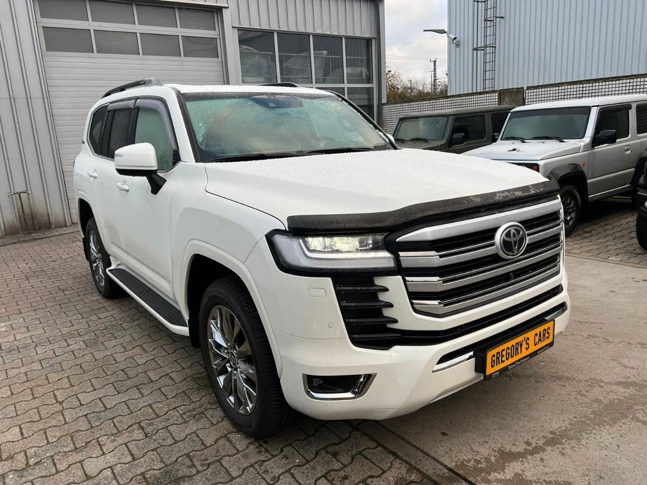 Toyota LC300 70thANV+415HP+NEU+EUreg+VOLL+360cam+HUD imagem 3