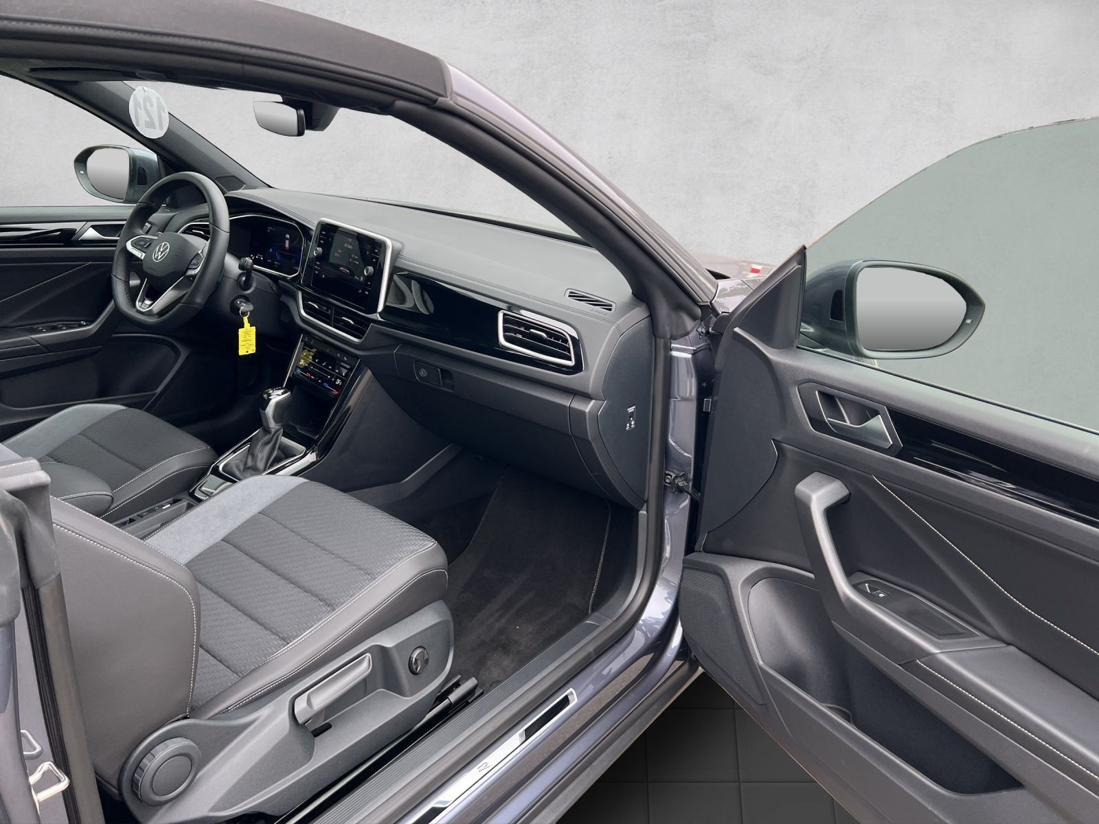 T-Roc Cabriolet R-Line 1.5 TSI DSG AHK*Navi*LED