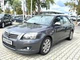 Toyota Avensis 2.2 D-CAT Travel Lim. DPF - Toyota Avensis Gebrauchtwagen in Berlin