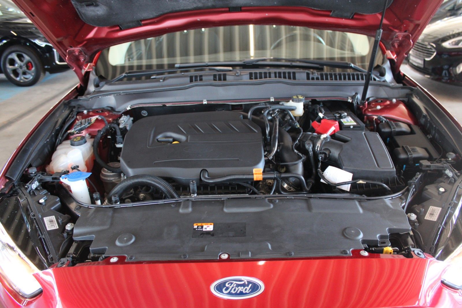 Fahrzeugabbildung Ford Mondeo 1,5 EB Titanium Turnier Winter Paket uvm.