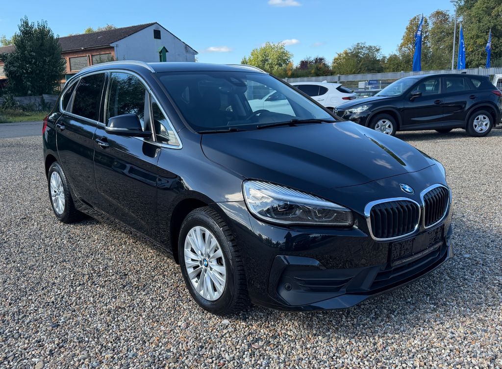 Image of BMW 218