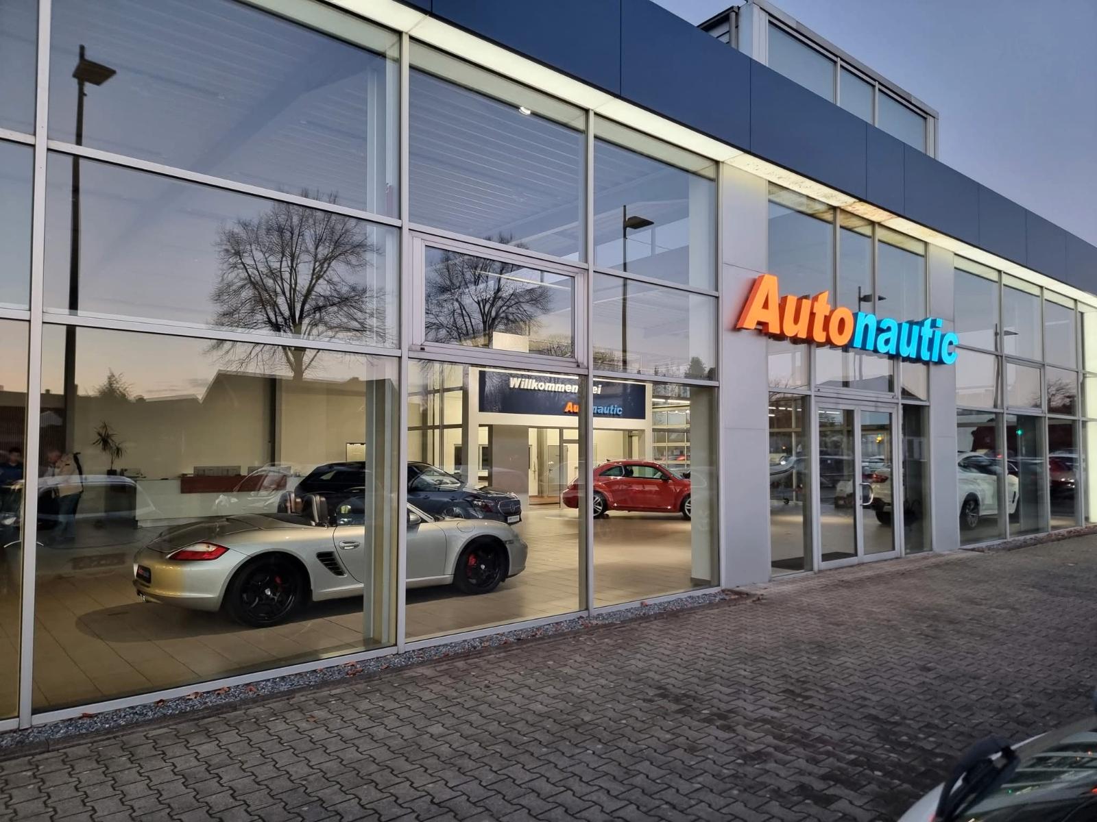 showroom-image-main