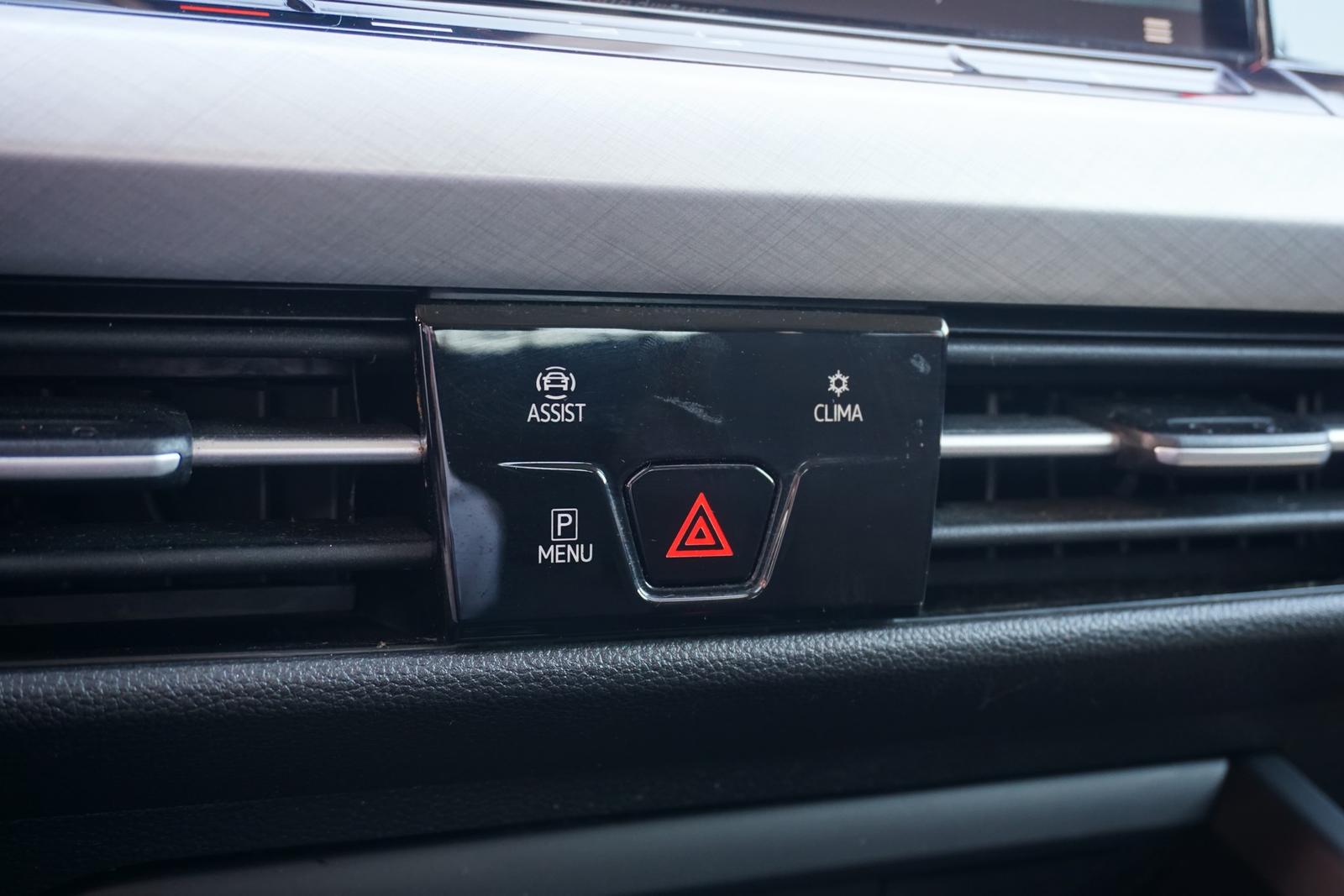 Volkswagen Golf VIII 1.5 eTSI DSG LED Navi ACC DAB Kamera, миниатюра 18
