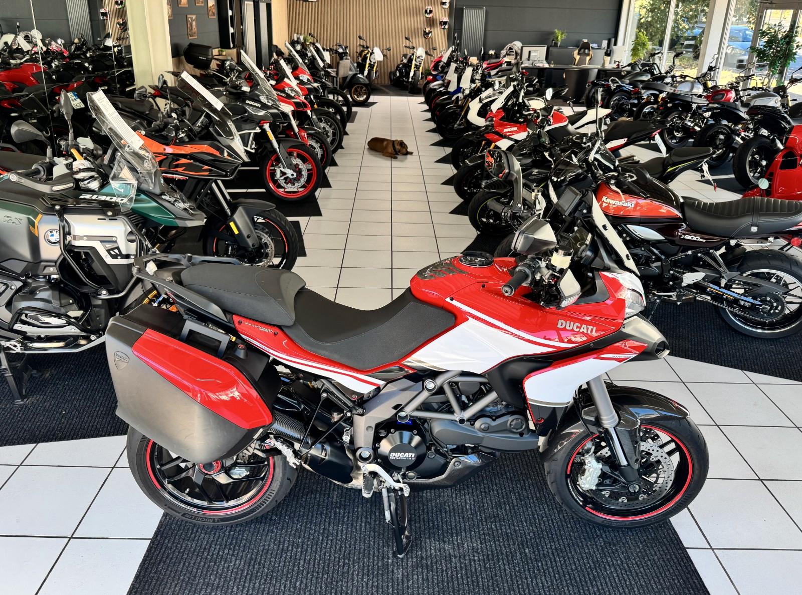 Ducati Multistrada 1200 S Touring *Carbon*Zubehör*