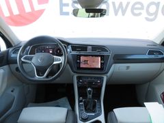 VW Tiguan 2.0 TDI Elegance 4M Matrix Navi Ahk Pano VW Tiguan 2.0 TDI Elegance 4M Matrix Navi Ahk Pano