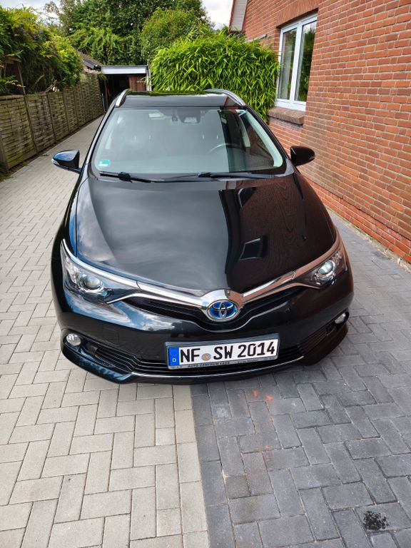 Image of Toyota Auris Touring Sports