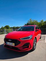 Ford Focus 1,0 EcoBoost Hyb. 114kW ST-Line / Matrix