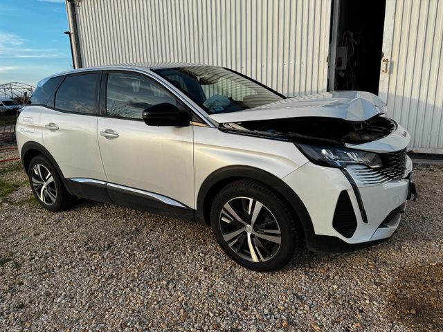 Peugeot 3008 PureTech 130 EAT8 Allure Pack