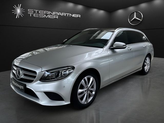 Mercedes-Benz C 180 CGI T Avantgarde+PANO+Kam+Multibeam