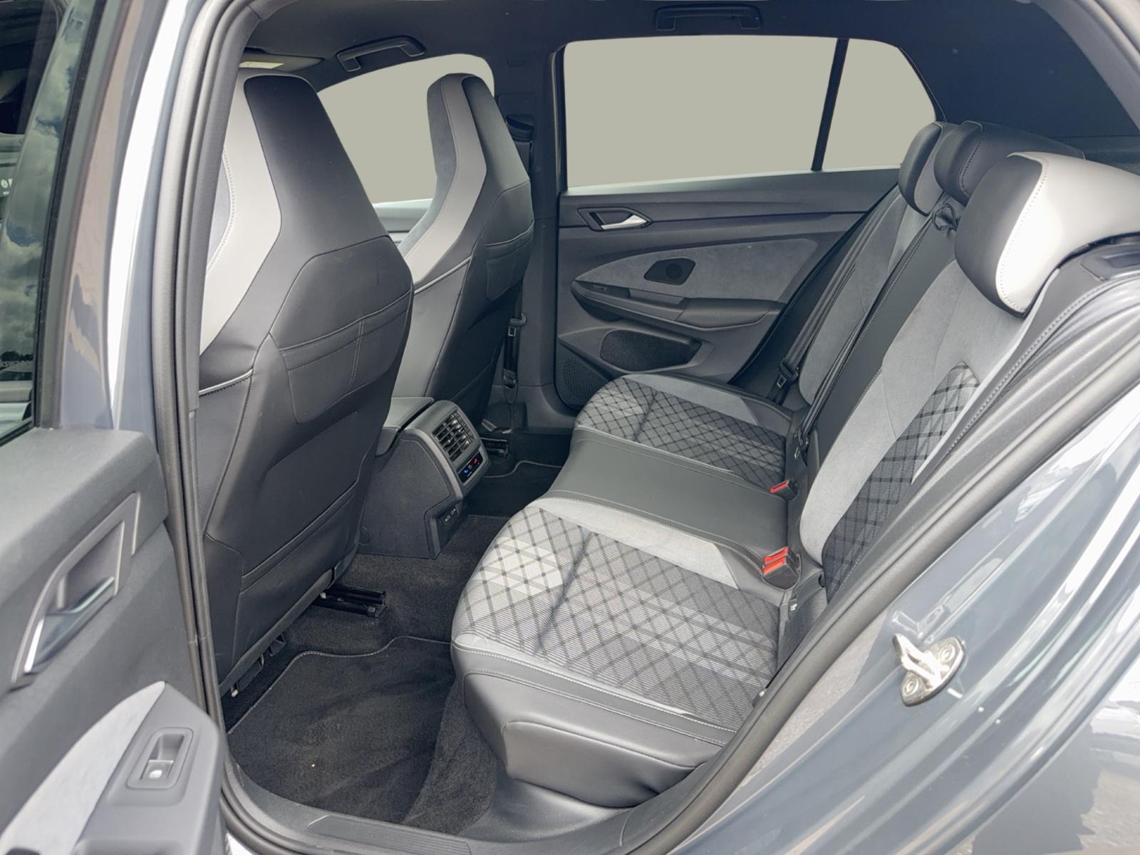 Volkswagen Golf VIII 8 1.5 eTSI R-Line DSG Black Style MAT, миниатюра 19