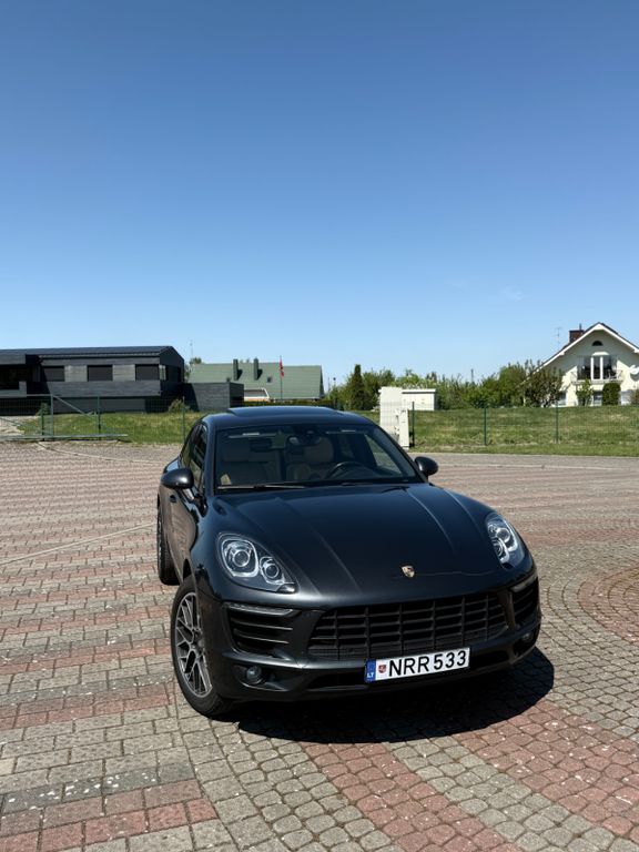 Image of Porsche Macan