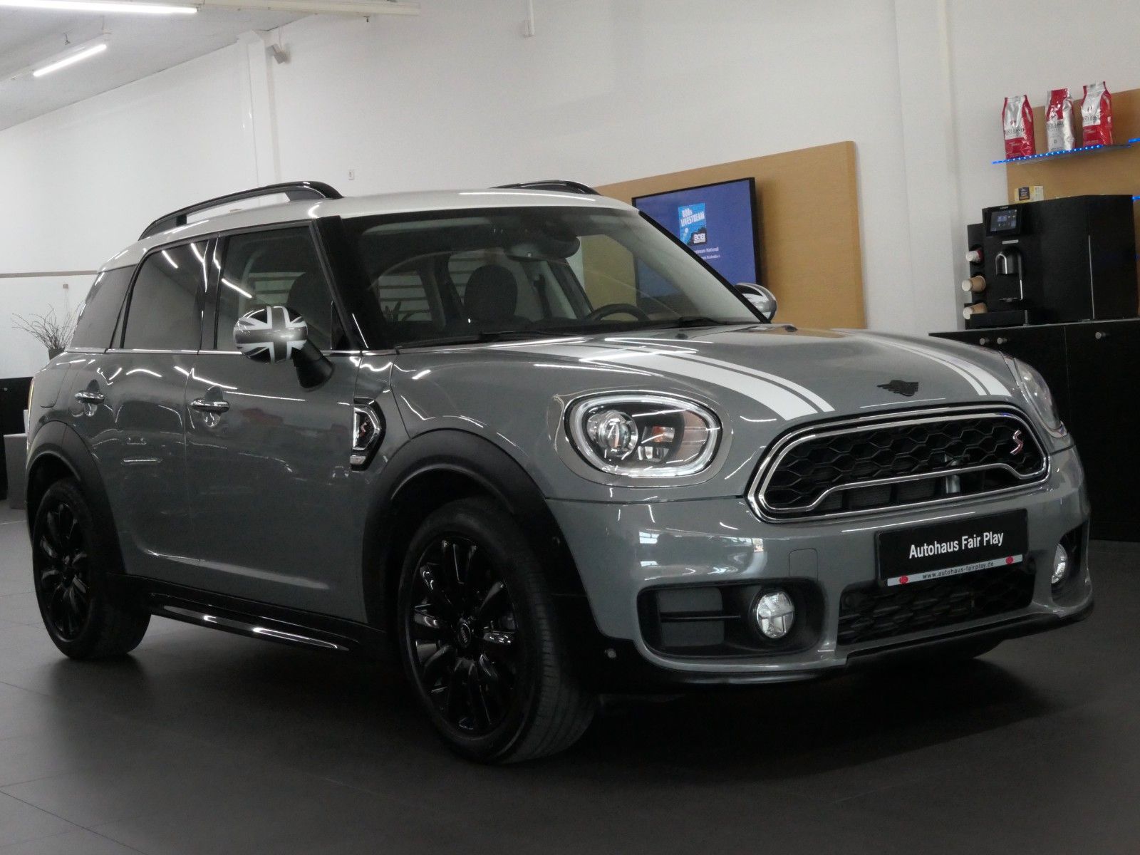 MINI Cooper S Countryman LED/H&amp;K/NAVI/U-FREI!