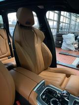 BMW X5 M50 M50i - - graue BMW X5 M50