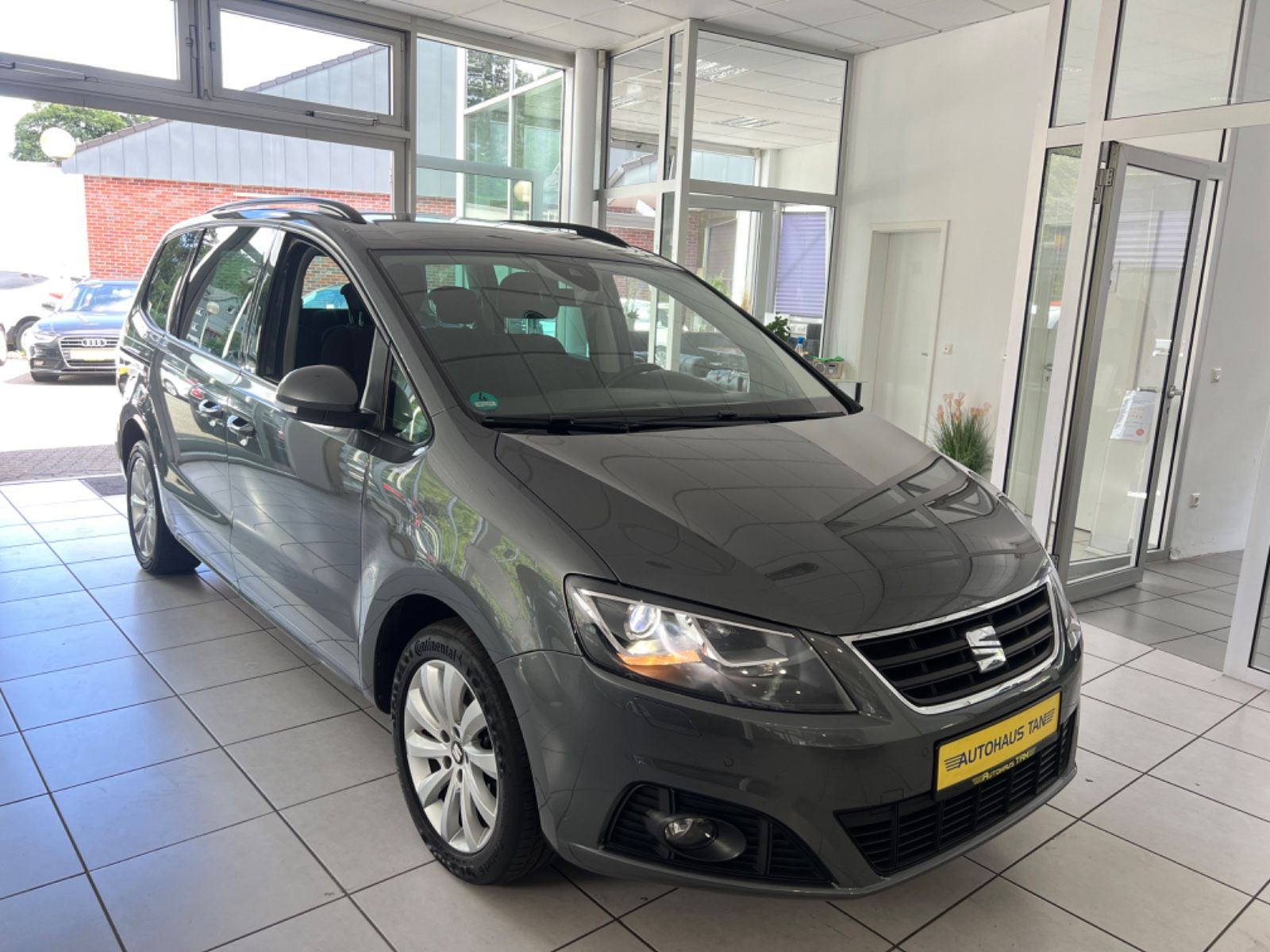 Fahrzeugabbildung SEAT Alhambra 2.0 TDI Style Allrad 4x4 * 7.SITZE *