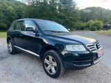 Volkswagen Touareg 5.0 V10 TDI Tiptronic - Volkswagen Touareg aus 2005: V10