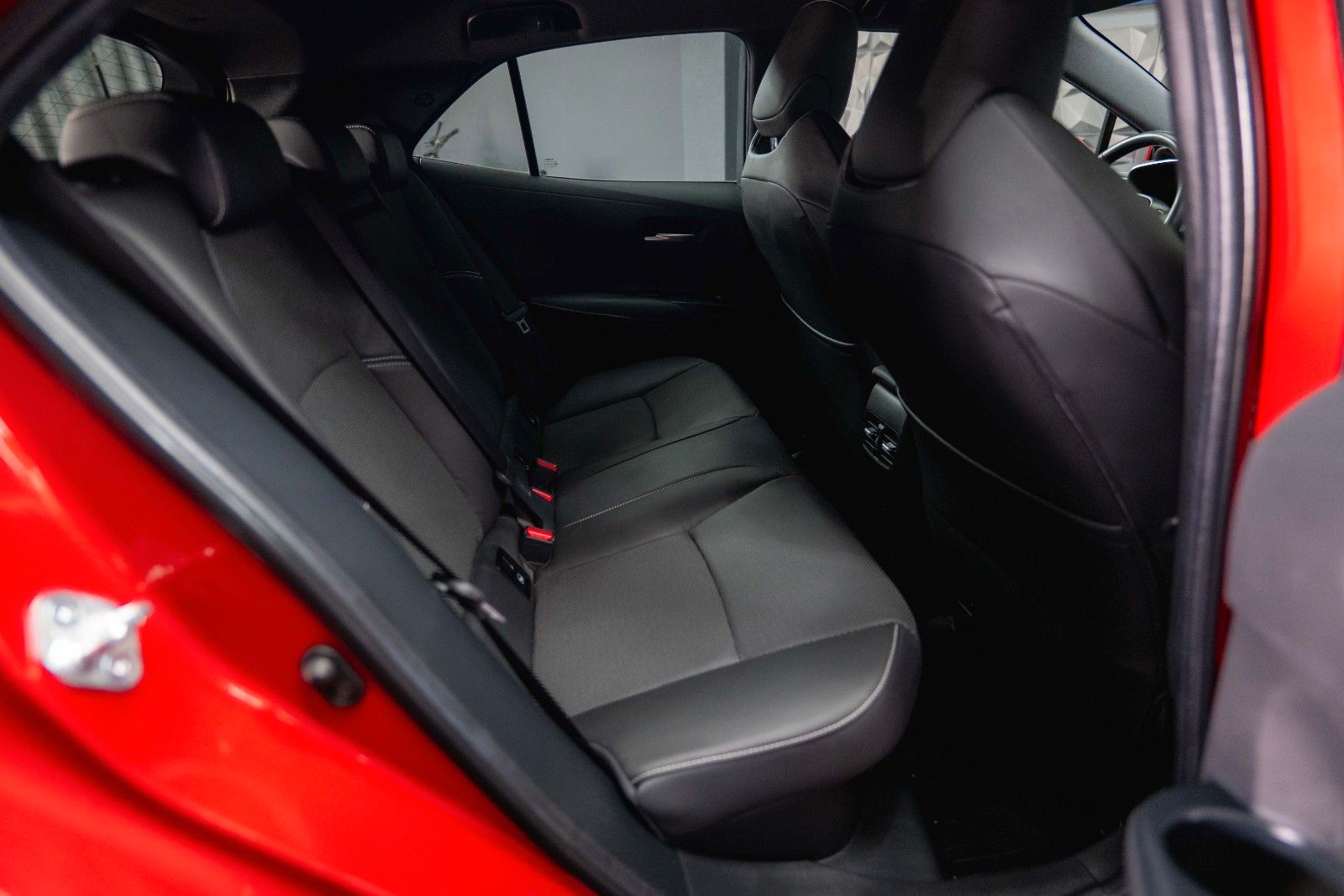 Fahrzeugabbildung Toyota Corolla Hybrid Lounge *ACC*LED*DAB*Head Up*JBL*