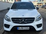 Mercedes-Benz GLE 250 d AMG 4Matic NAVI PDC LED KAMERA PANO - Mercedes-Benz GLE 250 mit Panoramadach