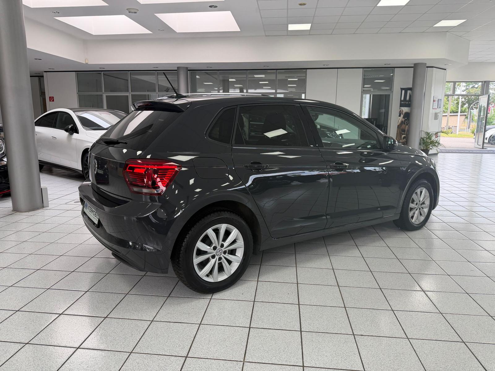 Volkswagen Polo 1.0 TSI Highline*KLIMA*SITZHZ*NAVI*EFH*PDC*