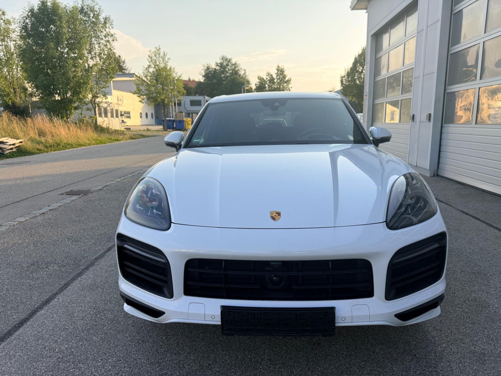 Porsche Cayenne GTS Approved Pano Head Up ACC 18 Wege 21