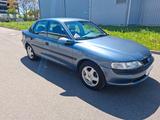 Opel Vectra 1.6 16V Autimatik Klimaanlage - Opel Vectra in Stuttgart