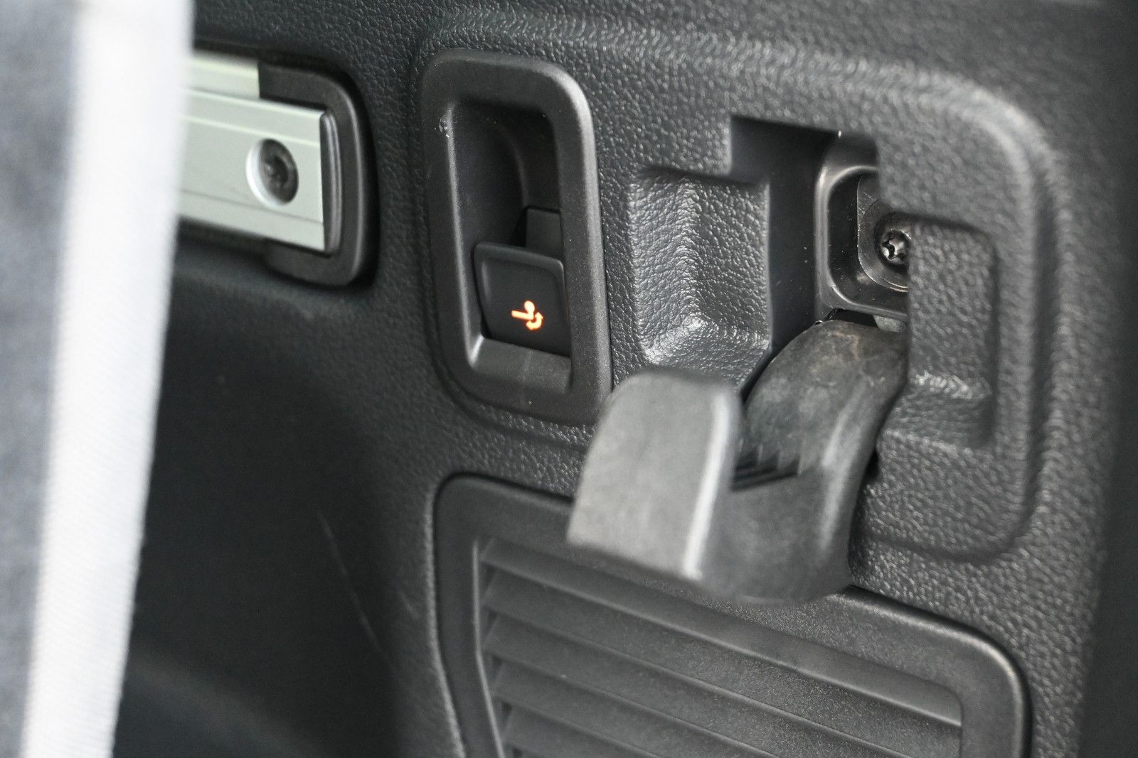 Fahrzeugabbildung Volkswagen Touran 1.5 TSI DSG °ACC°AHK°PANO°STHEIZ°DYNAUDI°