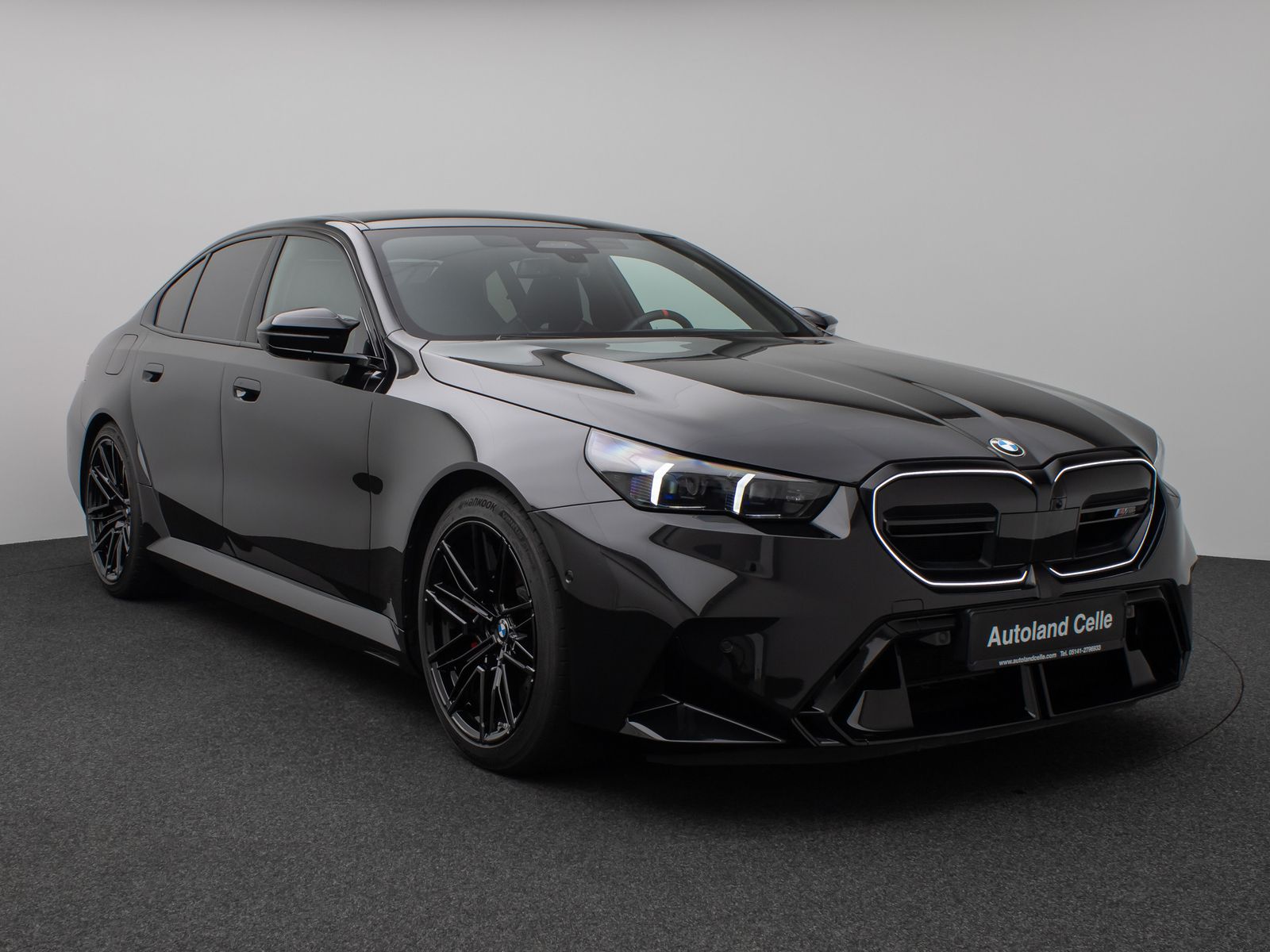 Fahrzeugabbildung BMW M5 xD Panorama 360°B&W HUD M-Driversp. Komfort