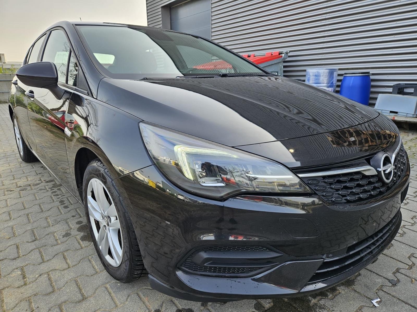 Opel ASTRA 1.2 EDITION * NAVIGATION * PDC * LED