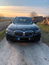 BMW iX3 | Inspiring | Carbon Schwarz | 8 Fach 