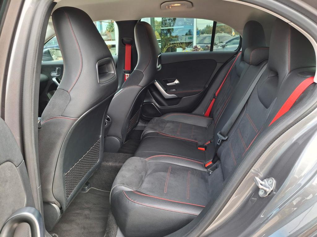 Mercedes-Benz A 35 AMG