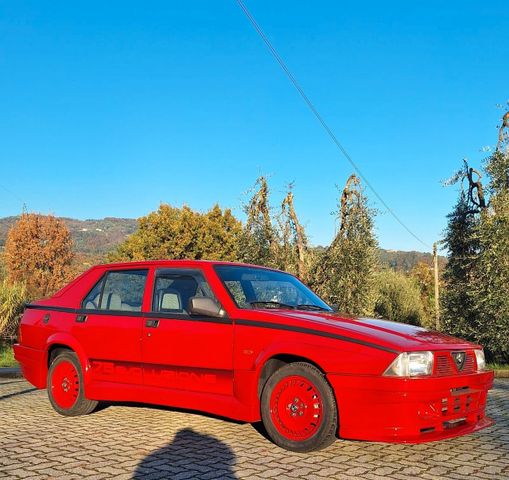 Alfa Romeo 75 TURBO EVOLUZIONE