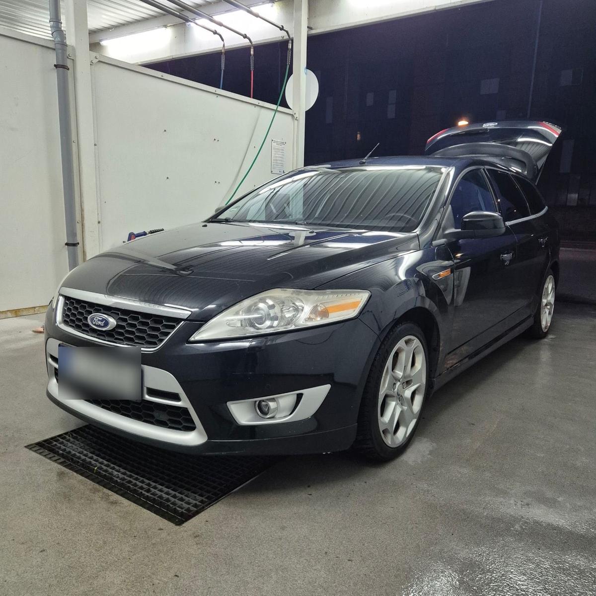 Ford Mondeo 2009 — photo 12