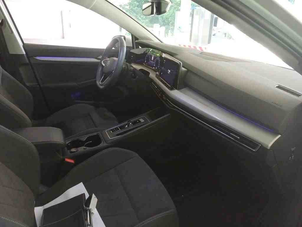 Volkswagen Golf - Bild 8
