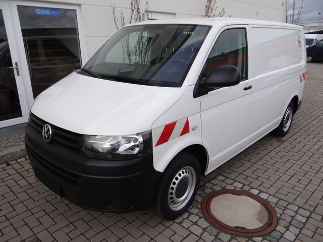 Volkswagen T5 Transporter Kasten 4Motion Regaleinbauten 1A