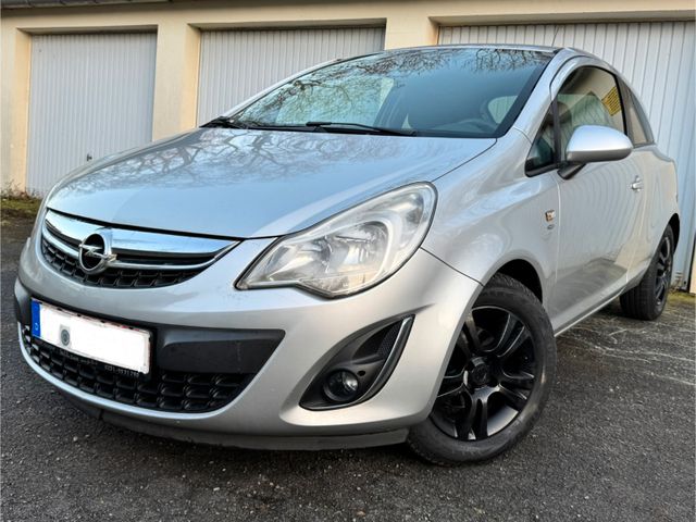 Opel Corsa D Satellite,Klima/TÜV neu/ALU