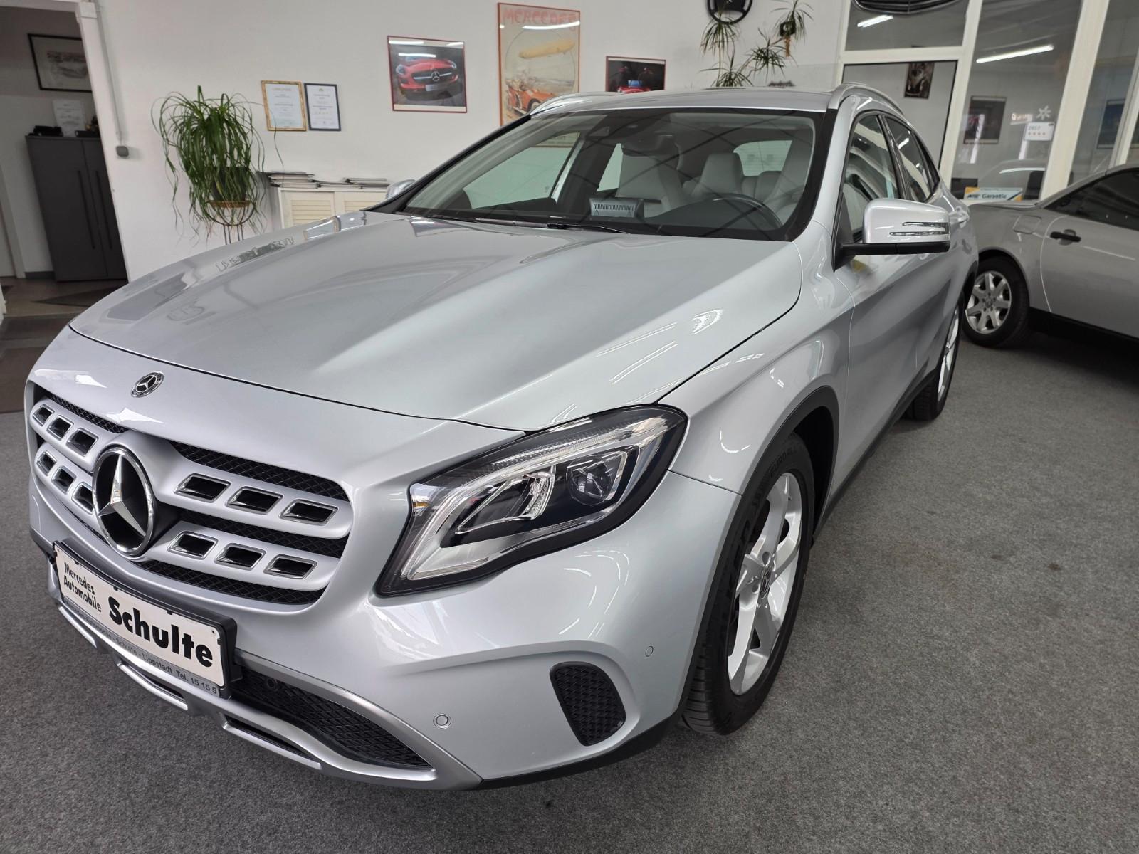 Mercedes-Benz GLA 180 DCT Urban,LED,AHK,DAB,PTS,Klimaautom.,Al