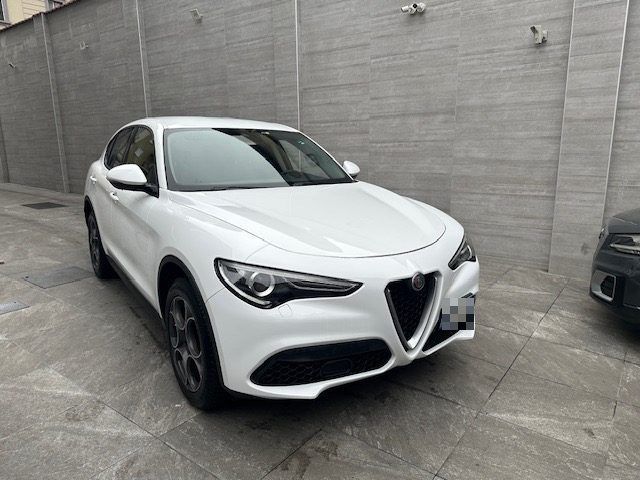 Alfa Romeo ALFA ROMEO Stelvio 2.2 Turbodiesel 190 CV AT8 Q4