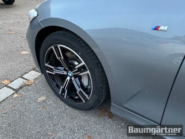 Fahrzeugabbildung BMW 330 i xDrive M-Sport Touring Kamera/ACC/Sitzh.